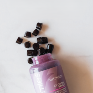 Gomitas Alivio Cíclico (Nutriplus Cyclical Relief) 5.8 oz. 60 Gomitas